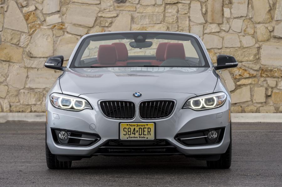  BMW 228i Convertible Sport Line 2015 года  (US) (фото 18 из 30)